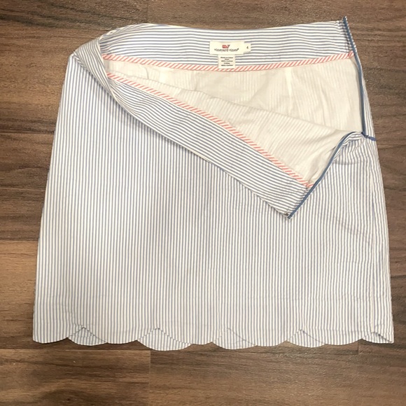 Vineyard Vines Seersucker Skirt - Picture 2 of 3